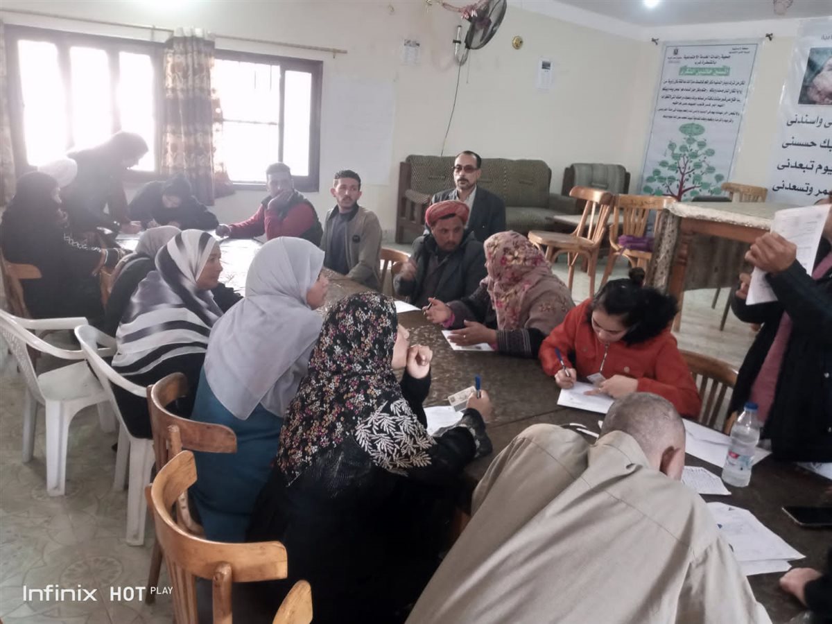 جانب من جهود هيئة تعليم الكبار، فيتو