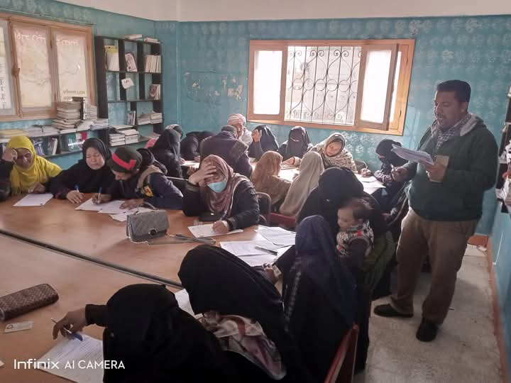 جانب من جهود هيئة تعليم الكبار، فيتو