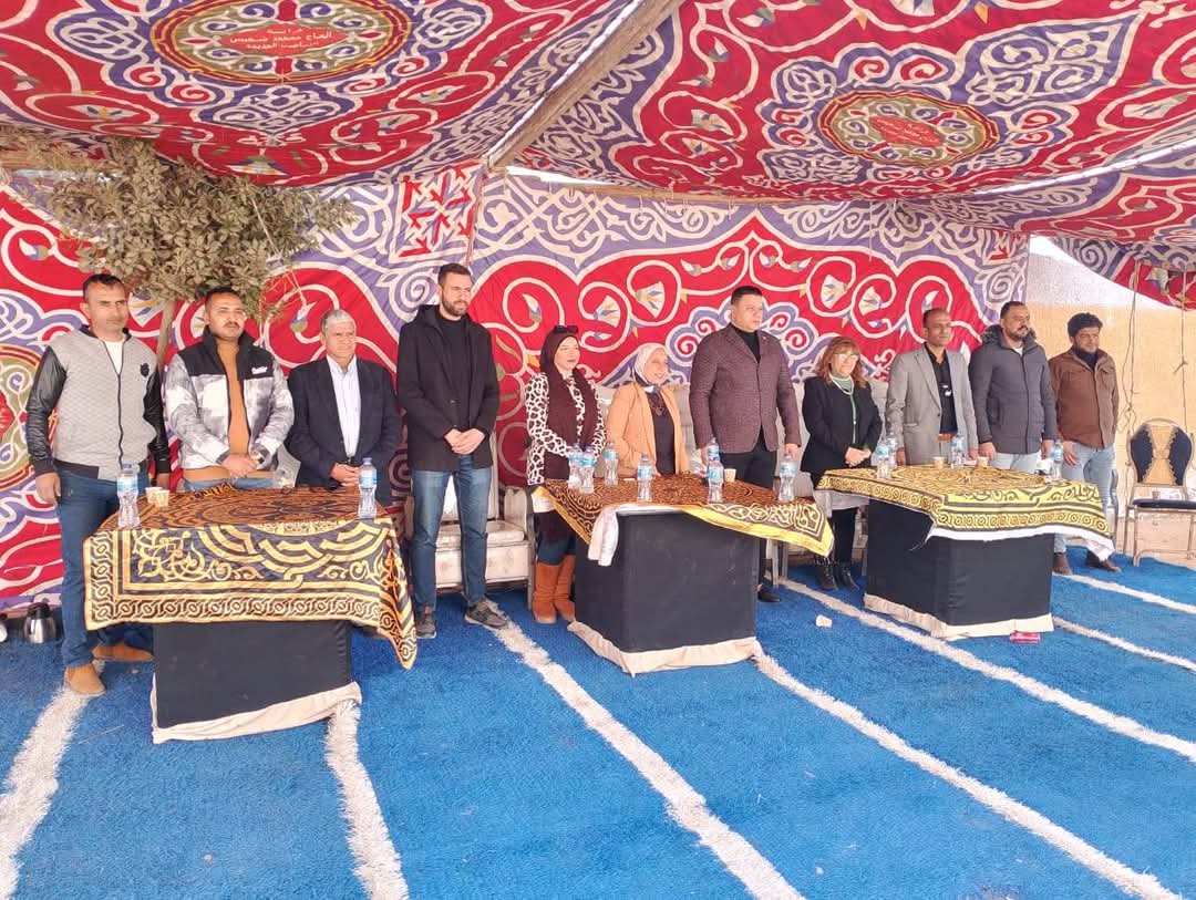 جانب من القافلة،فيتو