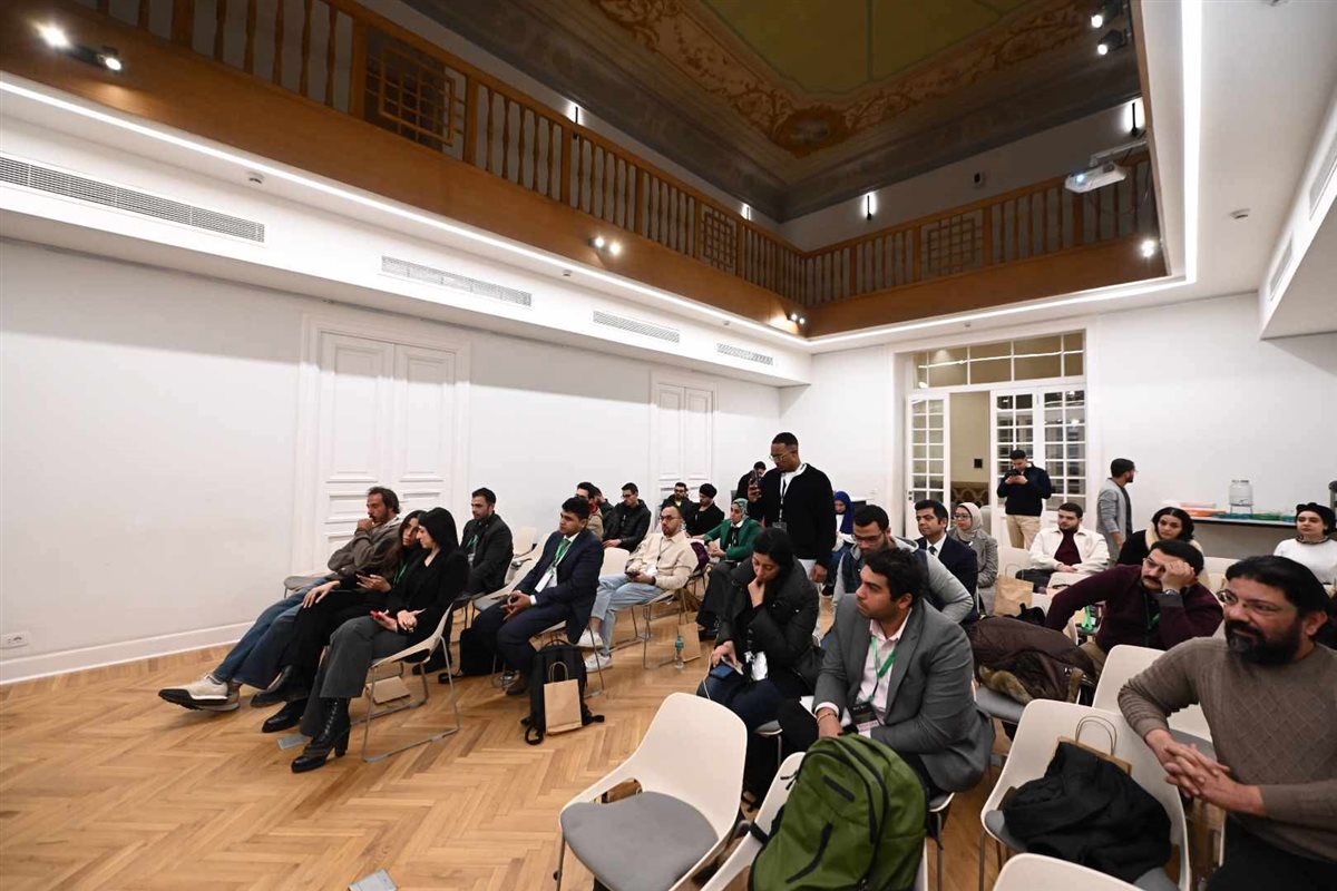 d2f550f7618f40a929c21b9f6bbaab71