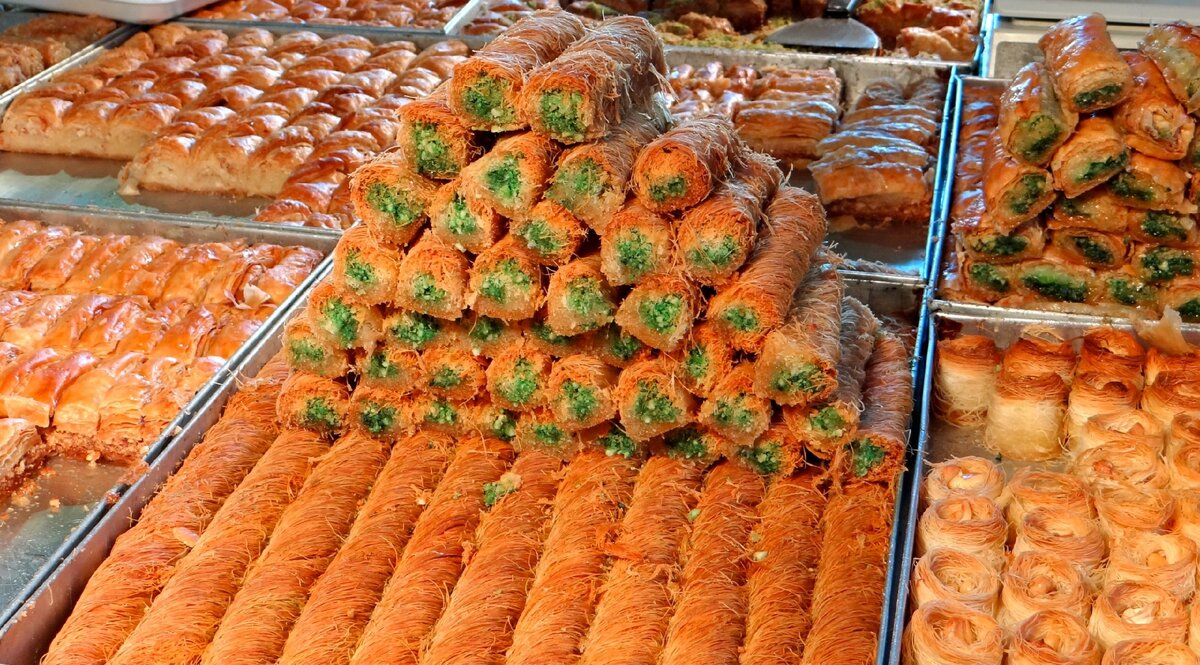 <strong>اسعار الكنافة والقطايف</strong>