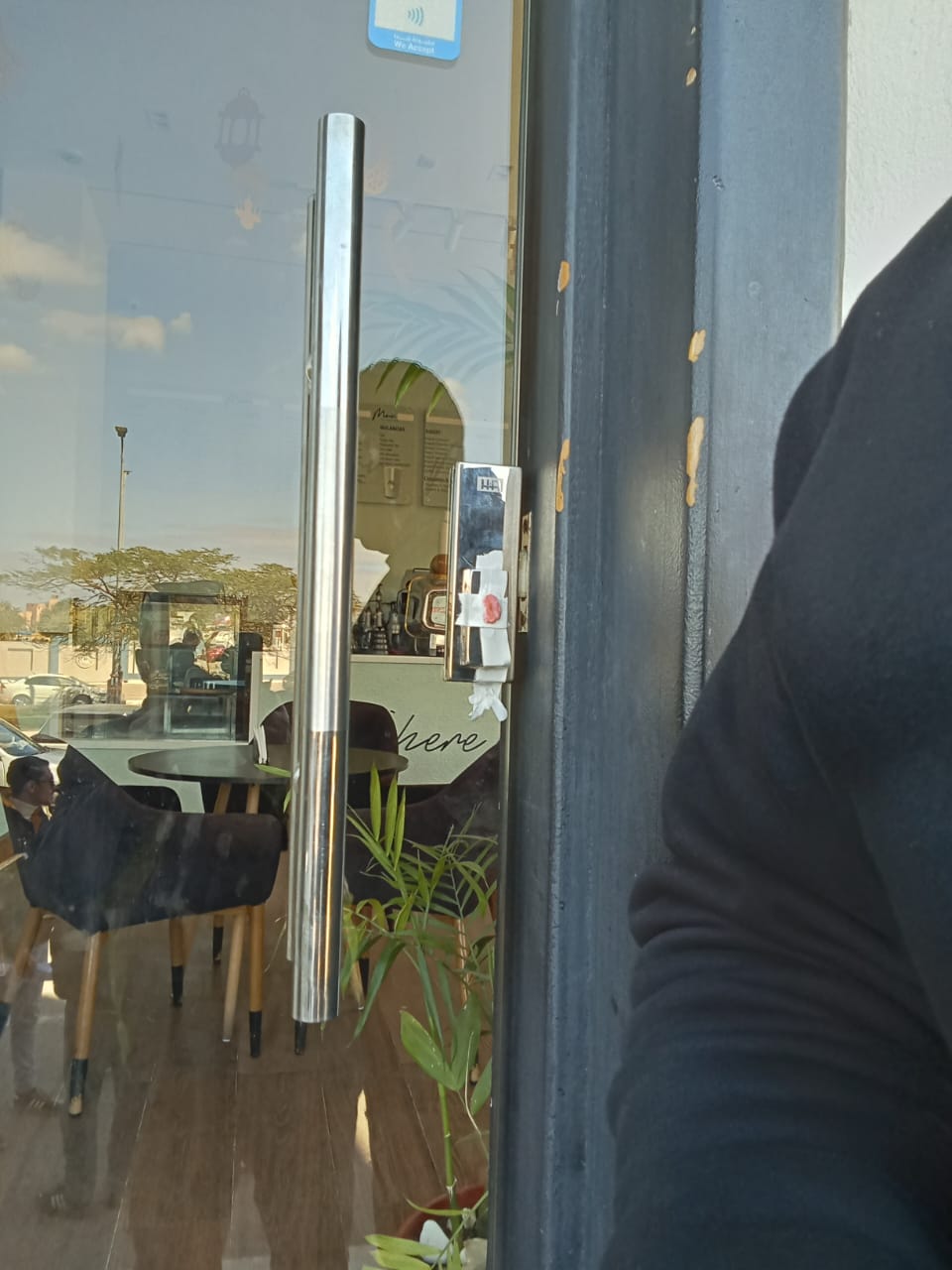 جانب من الحملة،فيتو