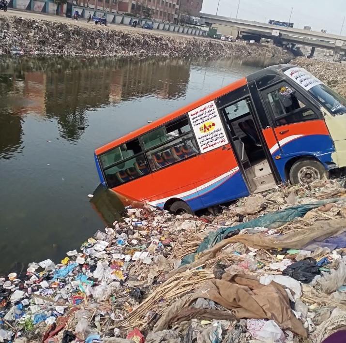 سقوط اتوبيس نقل جماعي بترعة الشرقاوية،فيتو