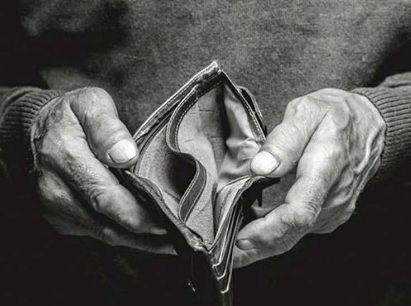 حكم تأجيل الدين على المُعسر، فيتو