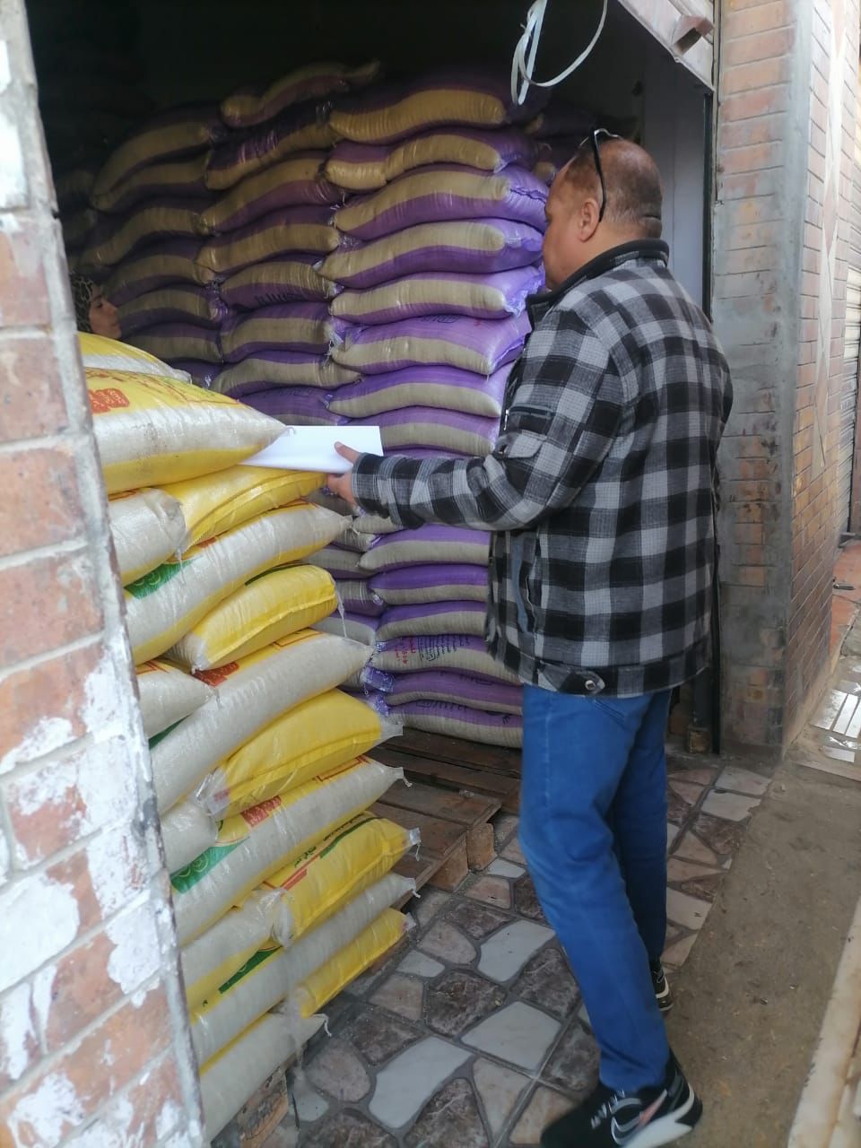 جانب من الحملات، فيتو