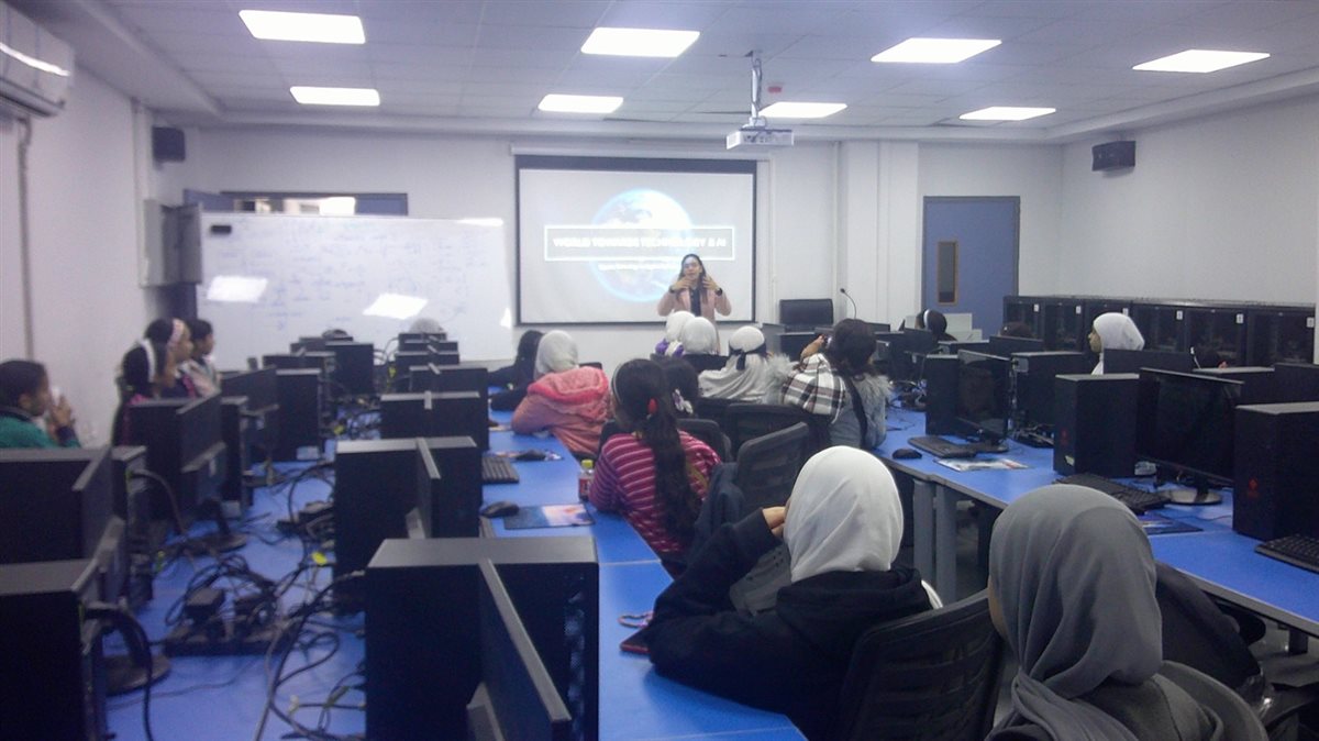 جانب من الزيارة، فيتو