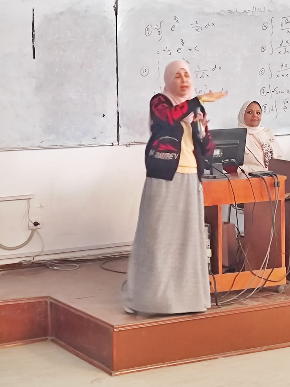 جانب من الندوة،فيتو