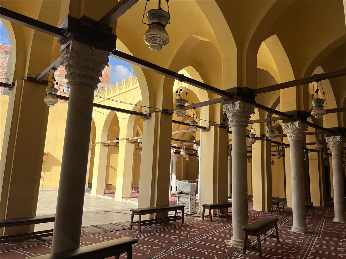 مسجد المحلي بمدينة رشيد، فيتو