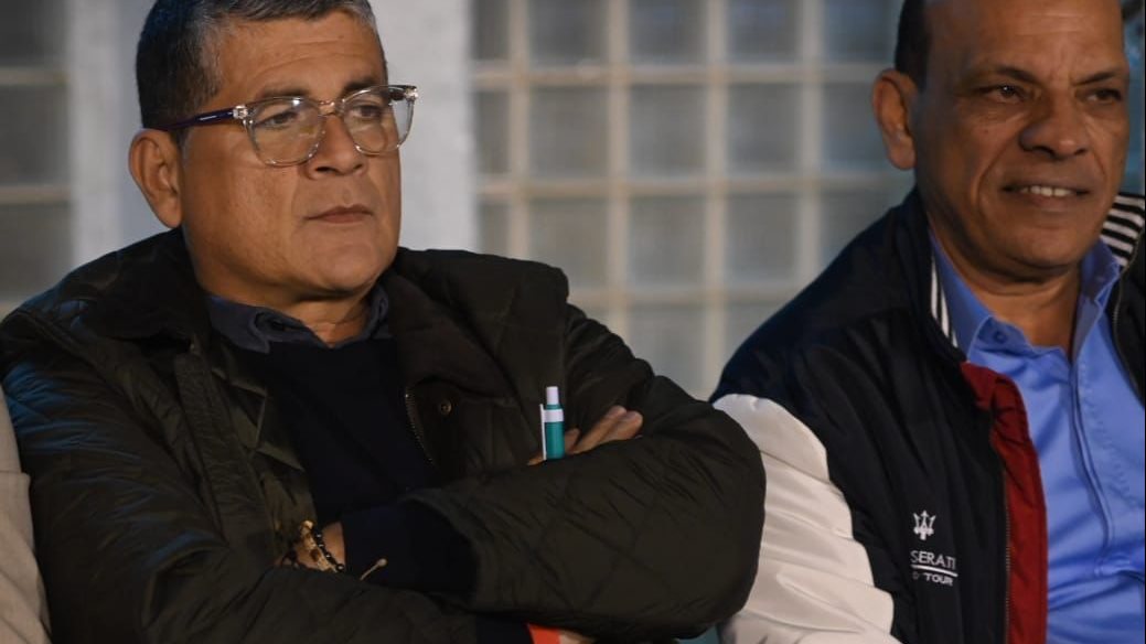 أوسكار رويز رئيس لجنة الحكام، فيتو