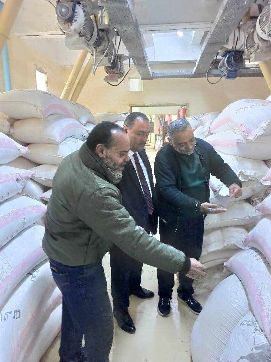 حملة تموينية علي المطاحن بدمياط