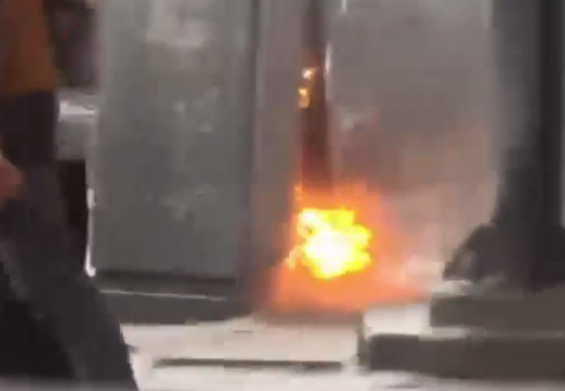 حريق كابينة كهرباء في ميدان التحرير<br>