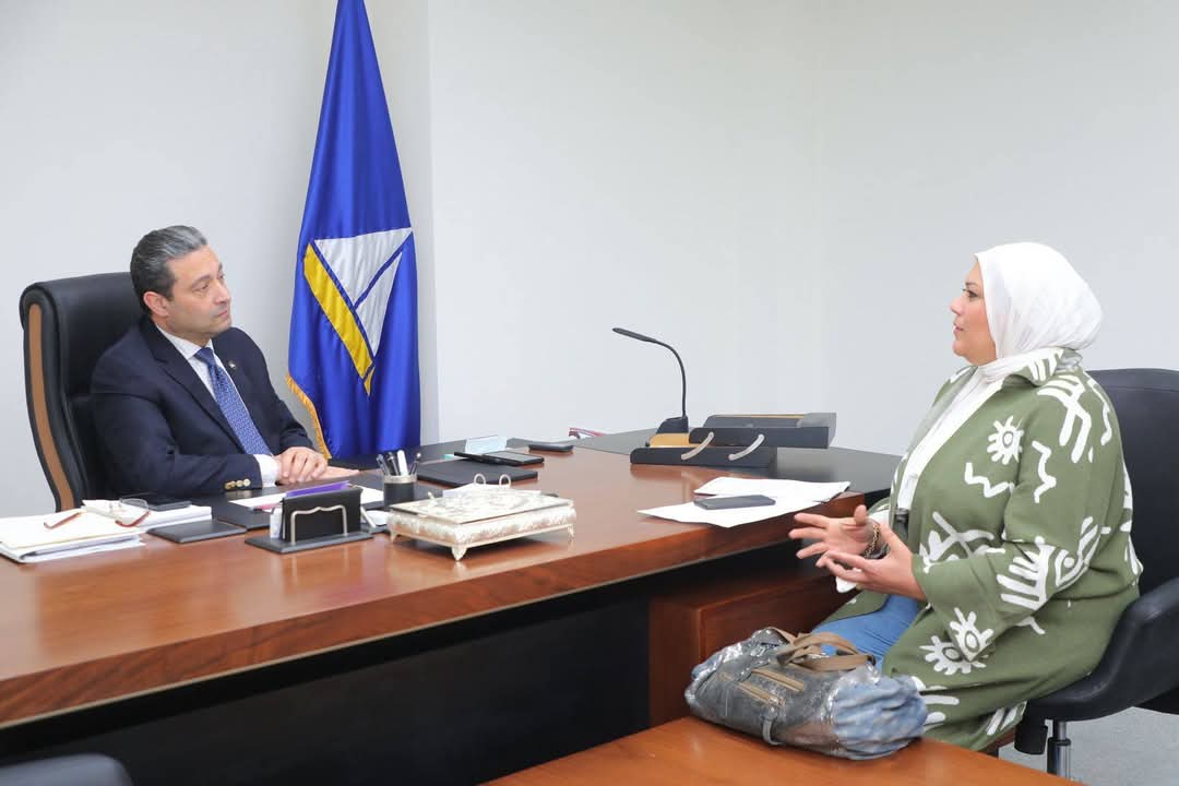 محافظ دمياط يلتقي بمديرة هيئة الثقافة ويناقش عدد من الموضوعات الهامة