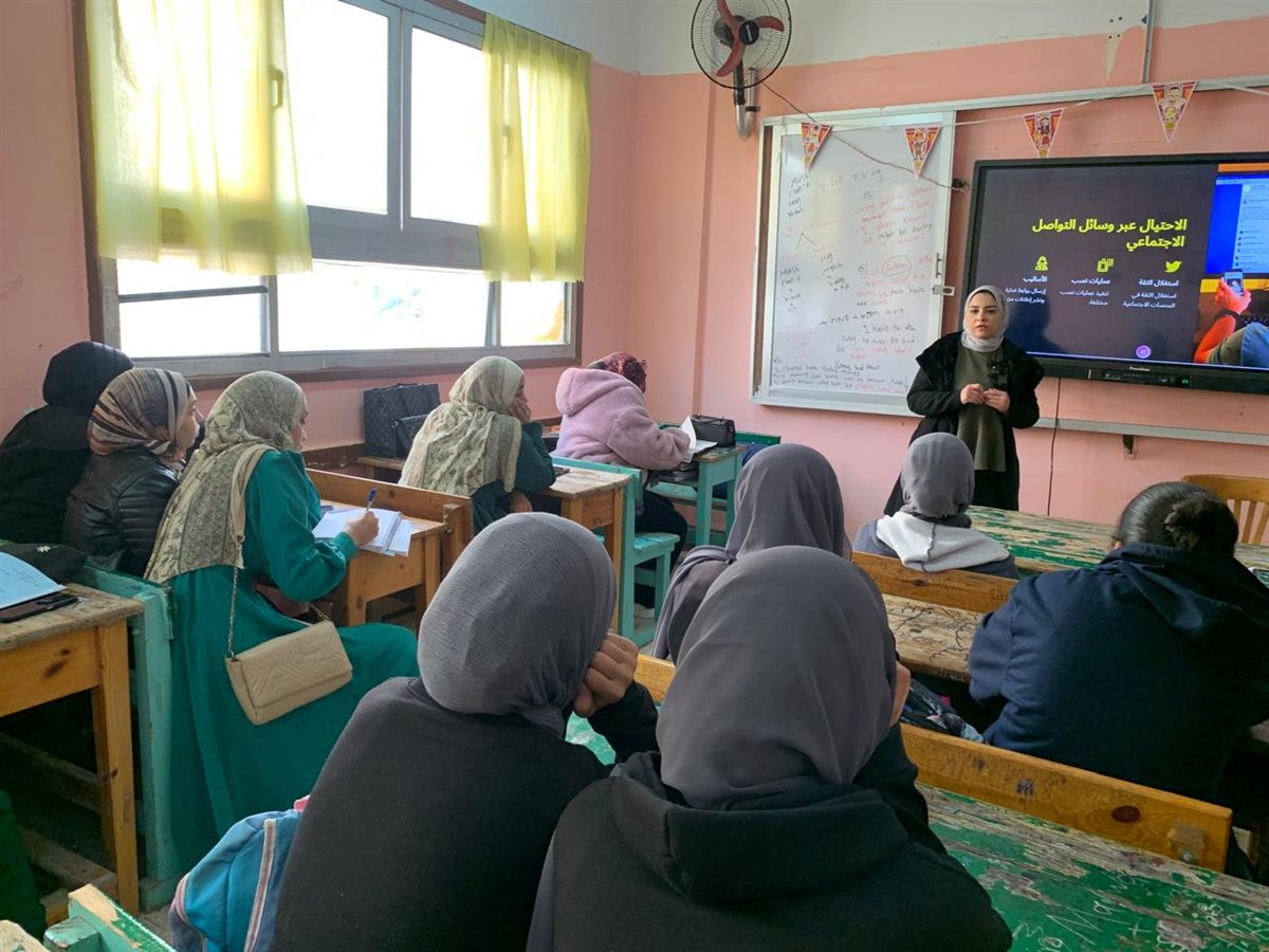 جانب من فعاليات الندوة، فيتو