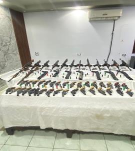 حملة أمنية فى أسيوط تضبط 94 سلاح نارى و22 قضية جلب مخدرات 