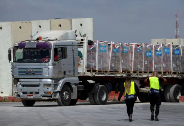 الاحتلال الإسرائيلي يرفض دخول المساعدات للقطاع، فيتو