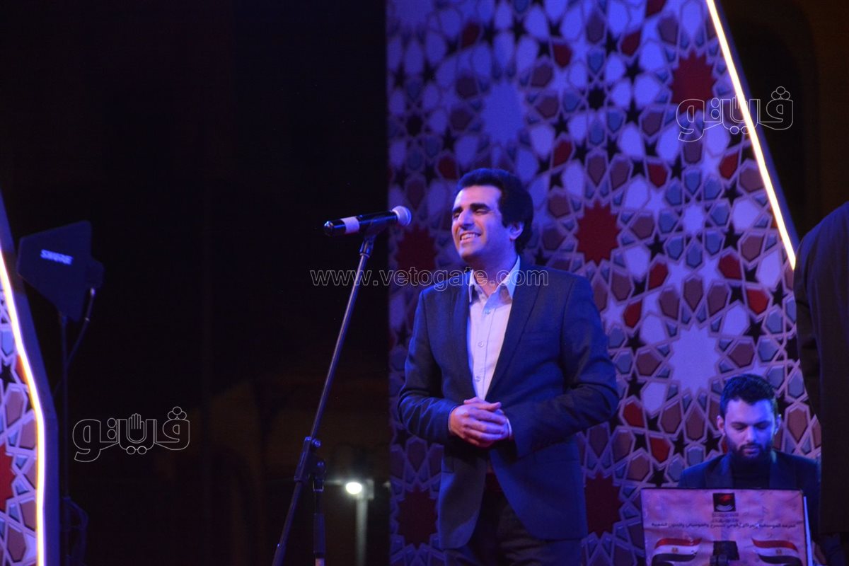 الموسيقى العسكرية تحتفل بذكرى انتصارات العاشر من رمضان بالأوبرا (20)