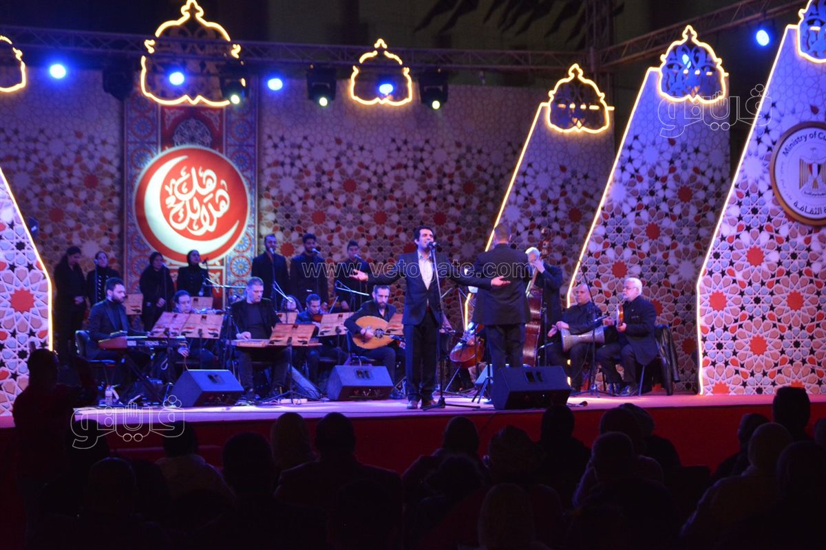 الموسيقى العسكرية تحتفل بذكرى انتصارات العاشر من رمضان بالأوبرا (24)