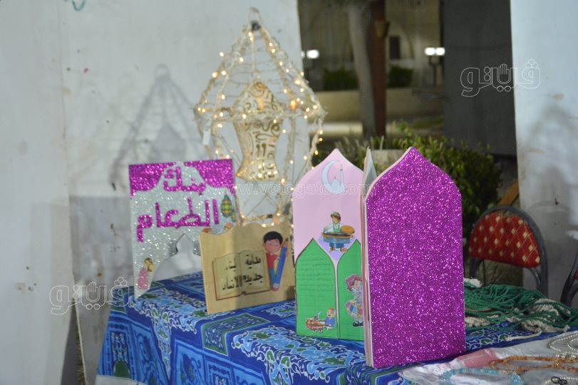 بالتنورة والأزياء الفلكلورية، القومي لثقافة الطفل يفتتح ليالي رمضان بالسيدة زينب (21)