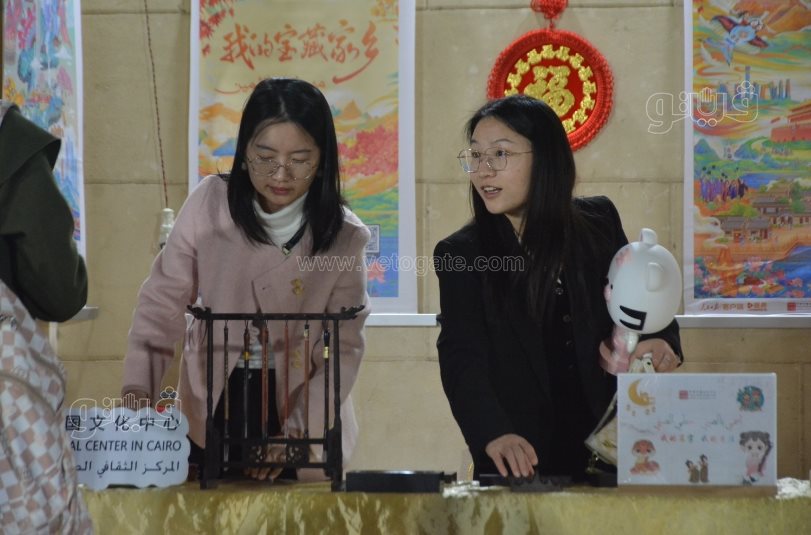 بالتنورة والأزياء الفلكلورية، القومي لثقافة الطفل يفتتح ليالي رمضان بالسيدة زينب (25)