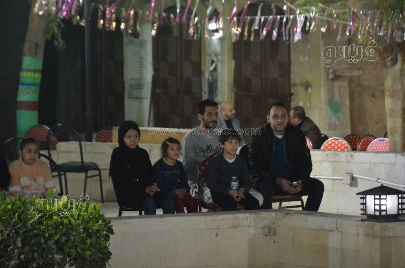 بالتنورة والأزياء الفلكلورية، القومي لثقافة الطفل يفتتح ليالي رمضان بالسيدة زينب (9)