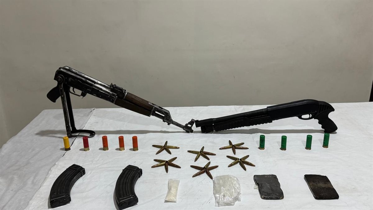 مصرع عنصر إجرامى شديد الخطورة بقنا عقب تبادل إطلاق النيران مع الشرطة<br>