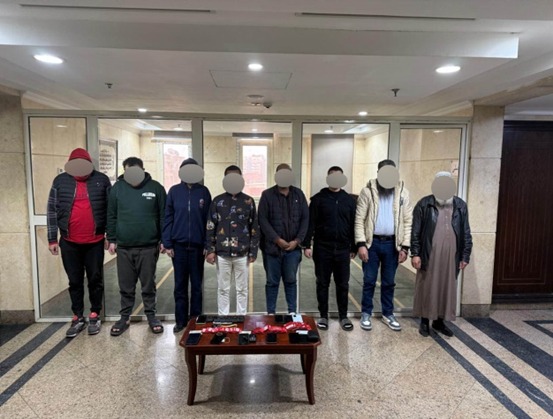 رسالة تحذير عاجلة من وزارة الداخلية بشأن التطبيقات الإلكترونية 