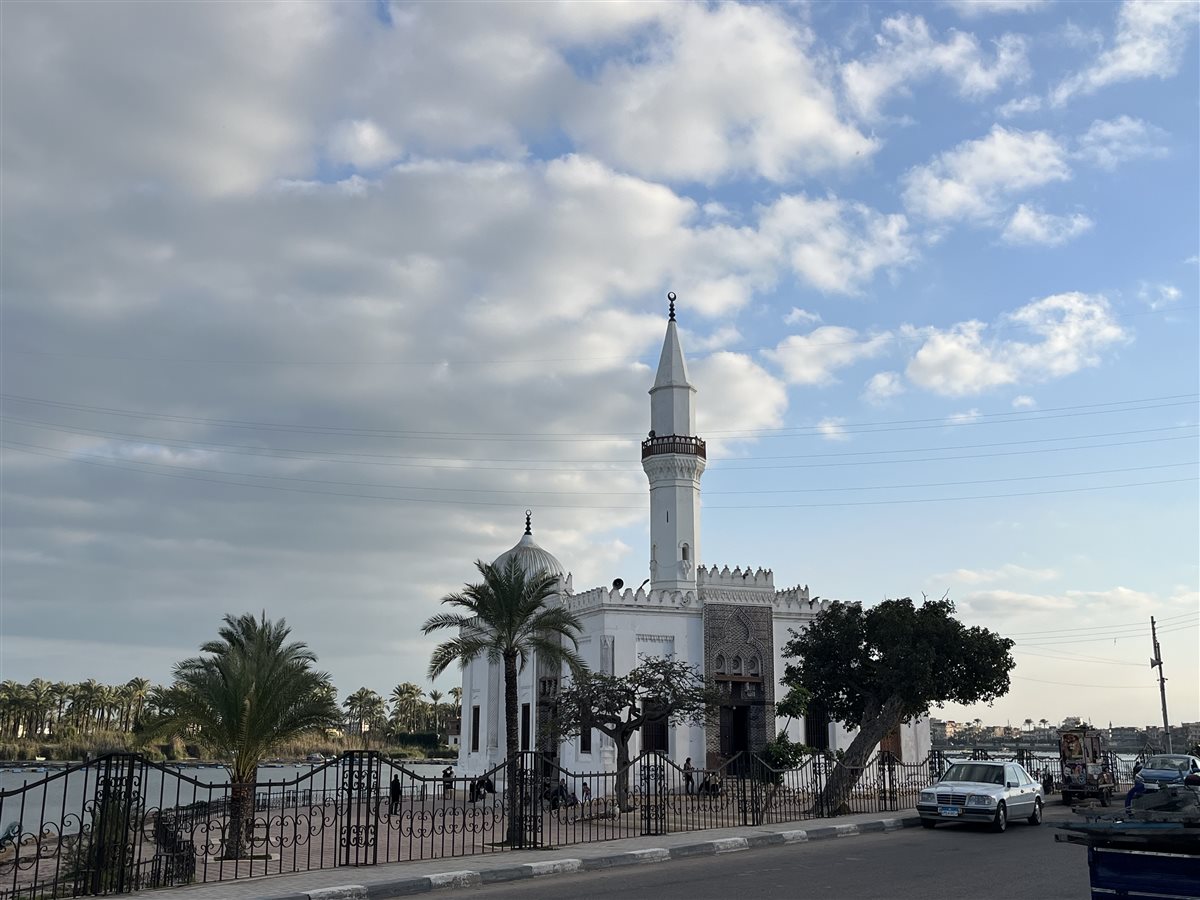 مسجد ابو مندور بمدينة رشيد بالبحيرة، فيتو