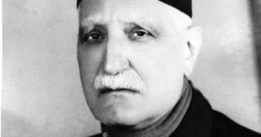 عباس العقاد 