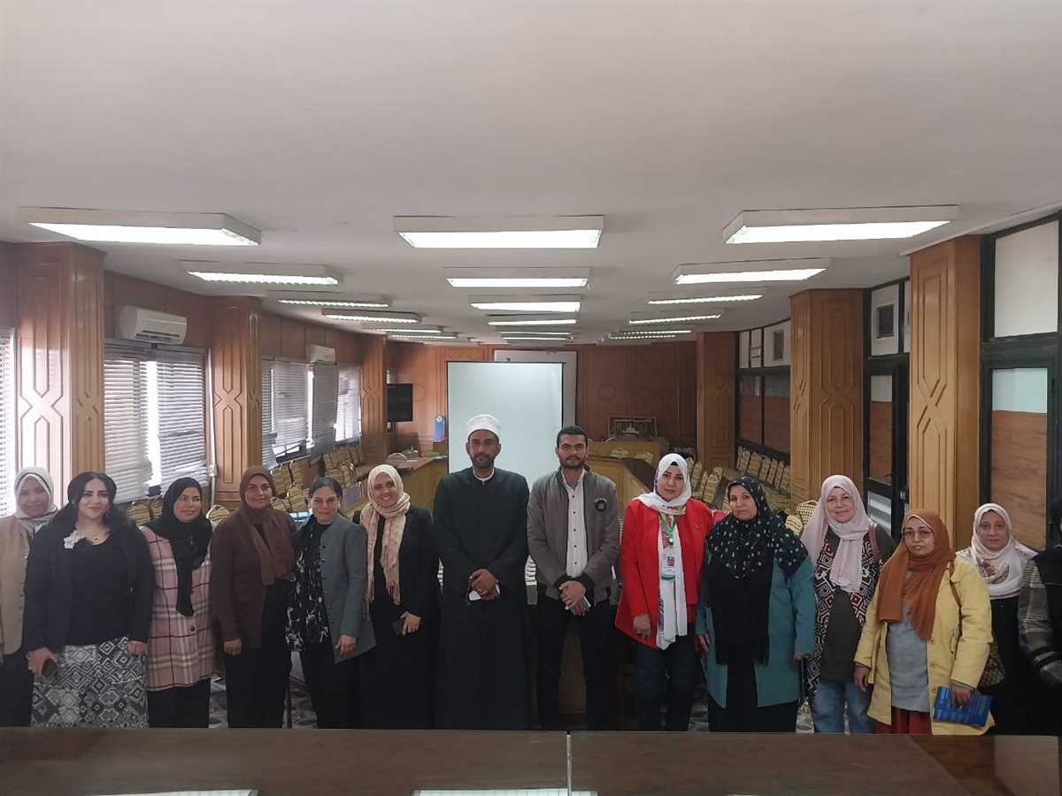 جانب من فعاليات الندوة، فيتو