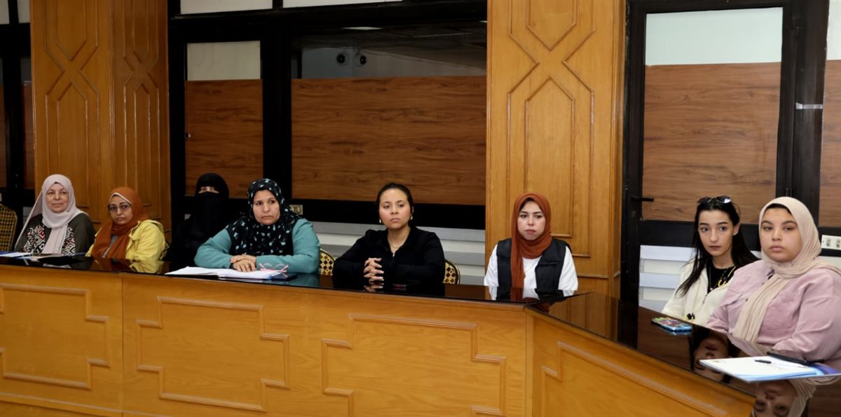 جانب من فعاليات الندوة، فيتو