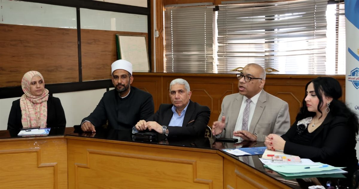 جانب من فعاليات الندوة، فيتو