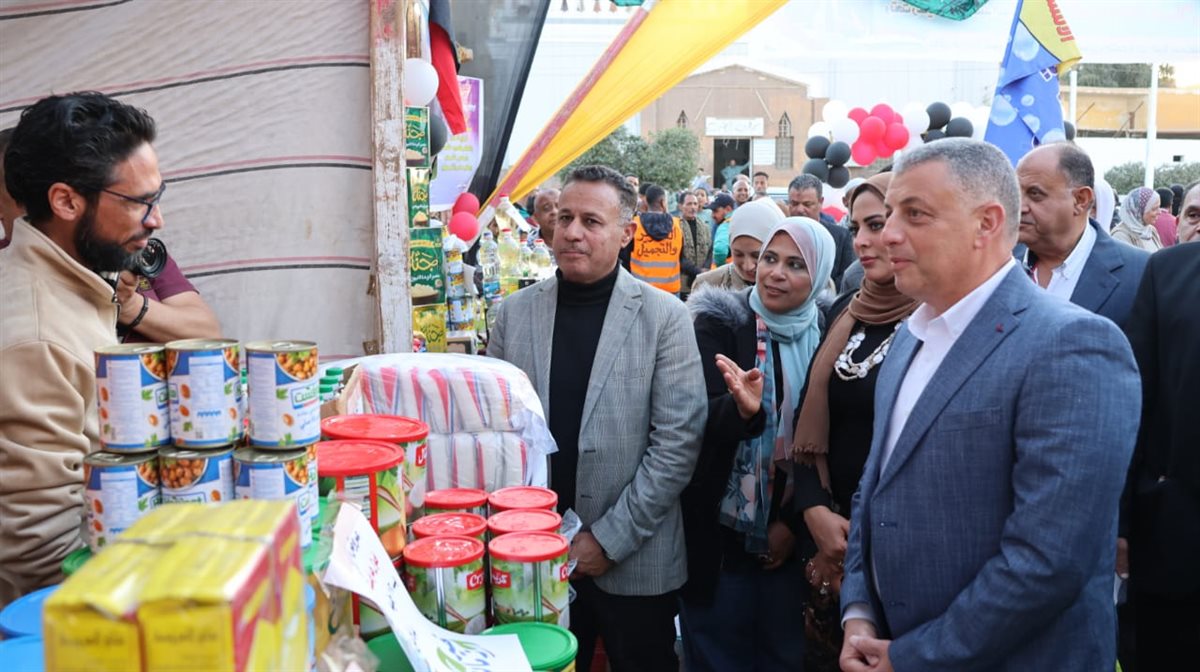 جانب من الافتتاح،فيتو