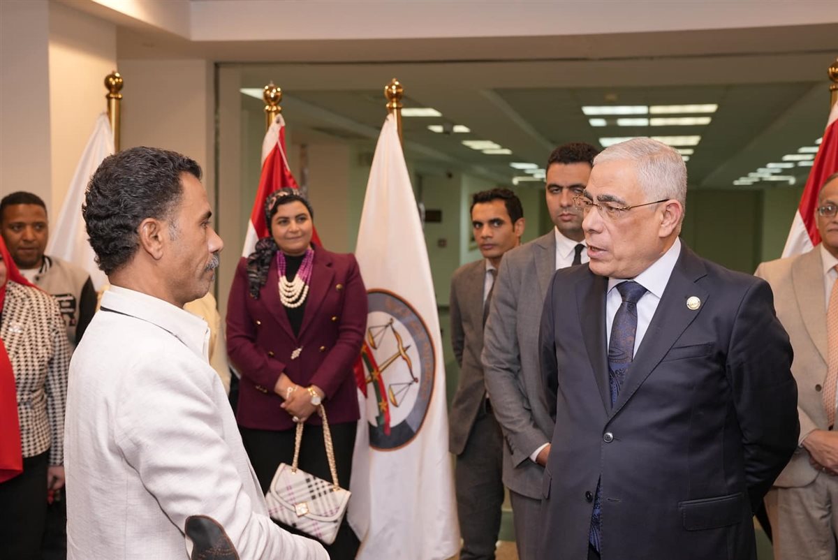 النائب العام يشهد إفطار رمضان مع موظفي النيابة العامة