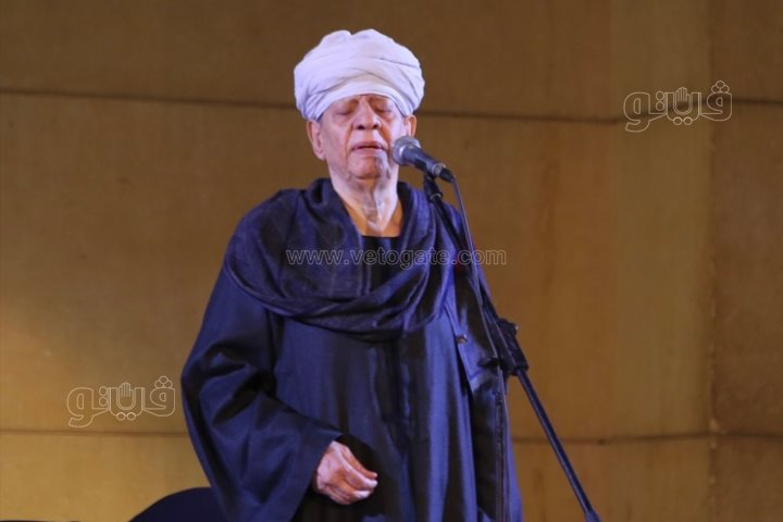 إقبال جماهيري كبير، الشيخ ياسين التهامى يبدع بأنشودة أنا المحب بالأوبرا (5)