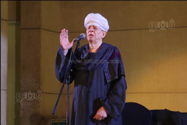 إقبال جماهيري كبير، الشيخ ياسين التهامى يبدع بأنشودة أنا المحب بالأوبرا (6)