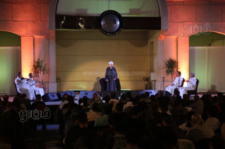 إقبال جماهيري كبير، الشيخ ياسين التهامى يبدع بأنشودة أنا المحب بالأوبرا (15)