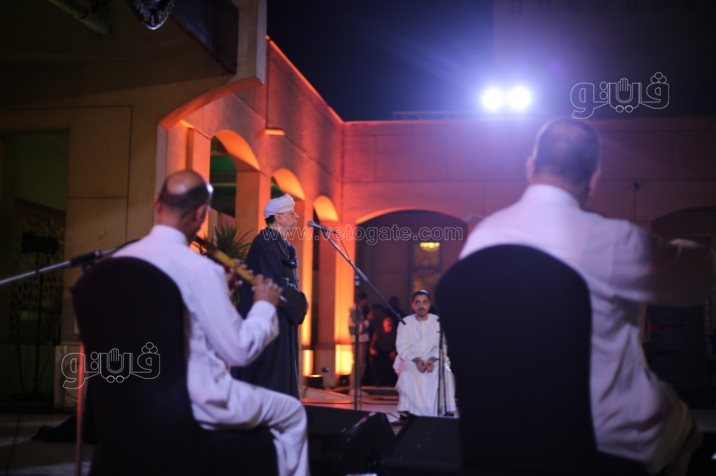 إقبال جماهيري كبير، الشيخ ياسين التهامى يبدع بأنشودة أنا المحب بالأوبرا (17)