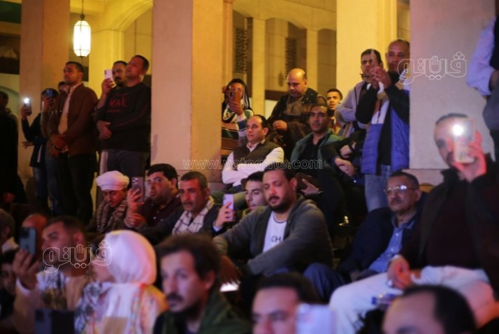 إقبال جماهيري كبير، الشيخ ياسين التهامى يبدع بأنشودة أنا المحب بالأوبرا (19)