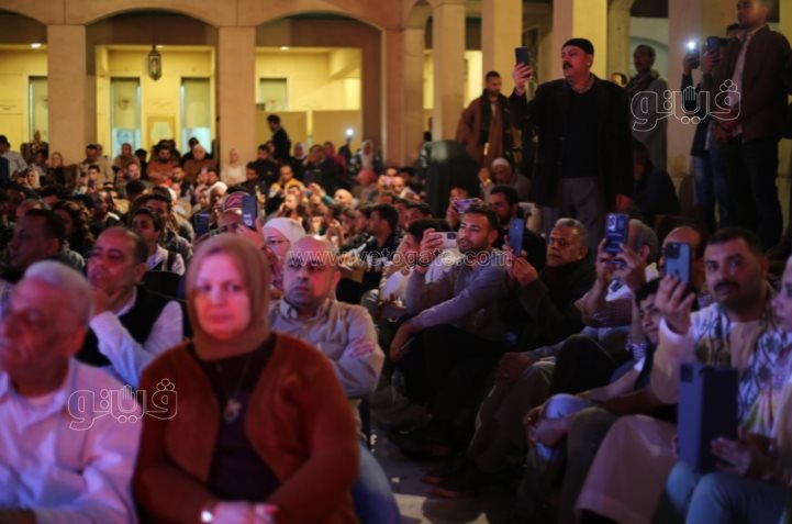 إقبال جماهيري كبير، الشيخ ياسين التهامى يبدع بأنشودة أنا المحب بالأوبرا (20)