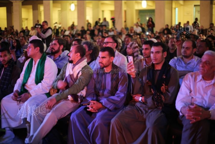 إقبال جماهيري كبير، الشيخ ياسين التهامى يبدع بأنشودة أنا المحب بالأوبرا (22)