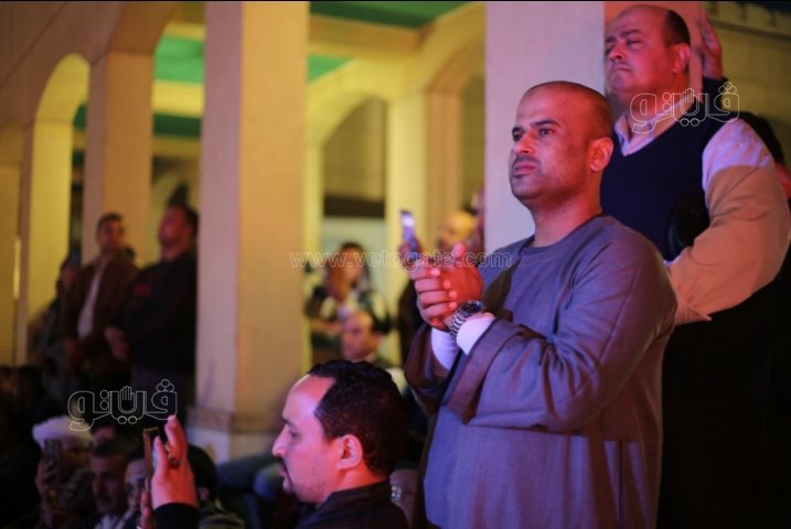 إقبال جماهيري كبير، الشيخ ياسين التهامى يبدع بأنشودة أنا المحب بالأوبرا (25)