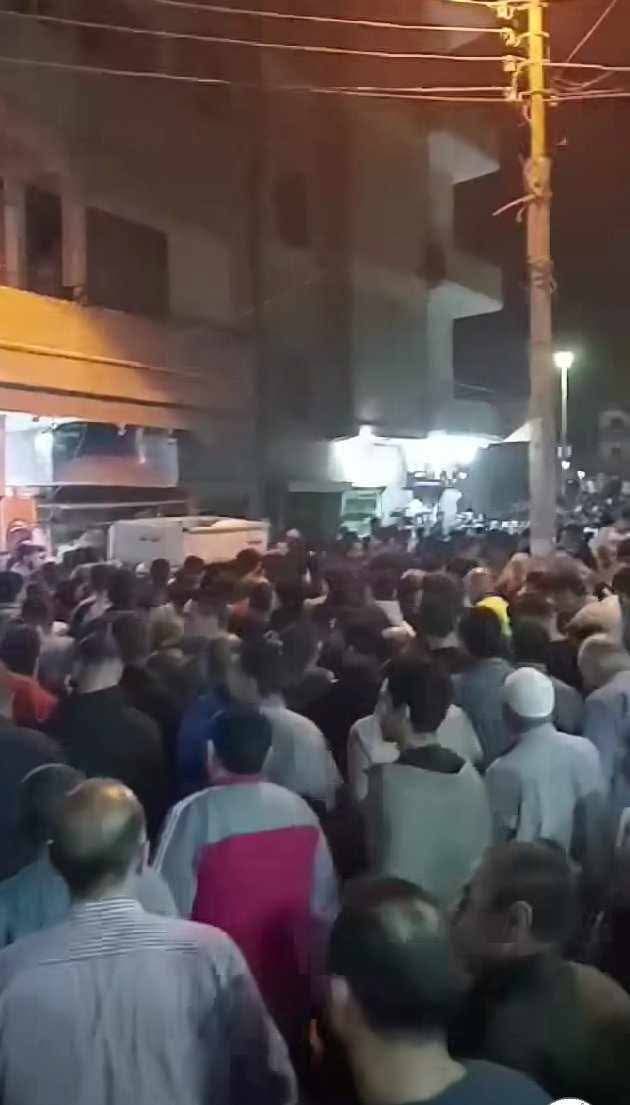 تشييع جثمان طالب توفا علي يد 3اشخاص بالقليوبية،فيتو 