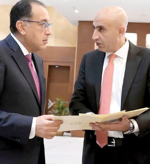 رئيس مجلس الوزراء ووزير التعليم، فيتو