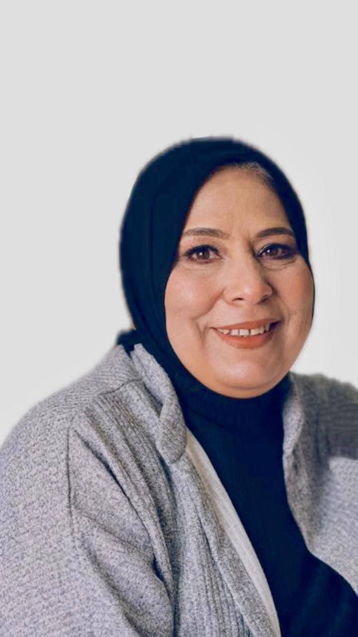 السيدة هانم مصطفى عبد الفتاح
