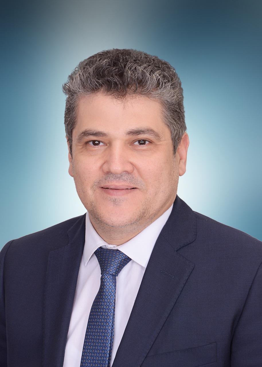 الدكتور شريف جمال عبدالجواد 