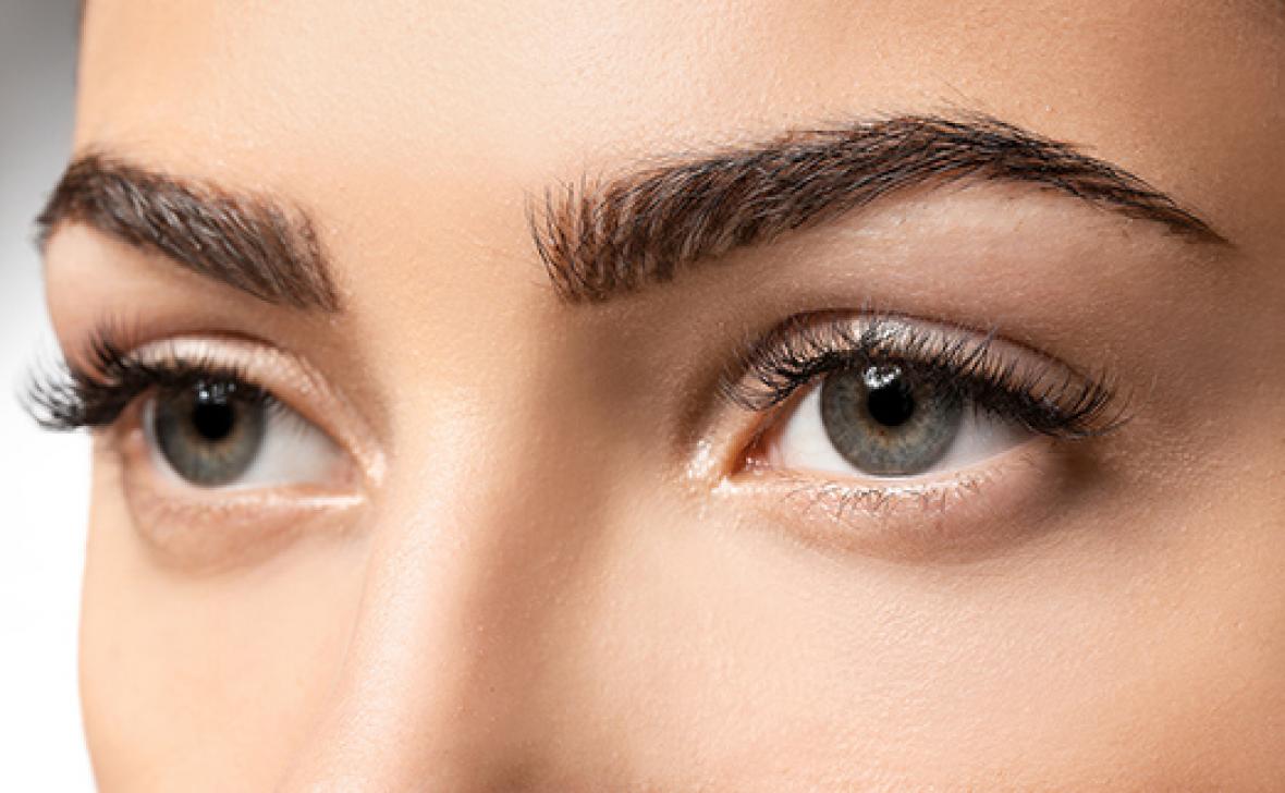 وصفات لتكثيف الحواجب