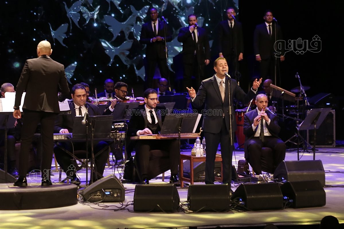 مدحت صالح يختتم سهرات دار الأوبرا الرمضانية (12)