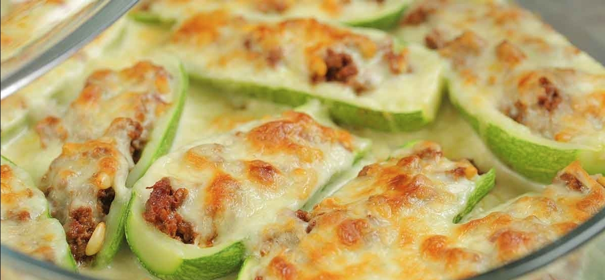 الكوسة بالبشاميل