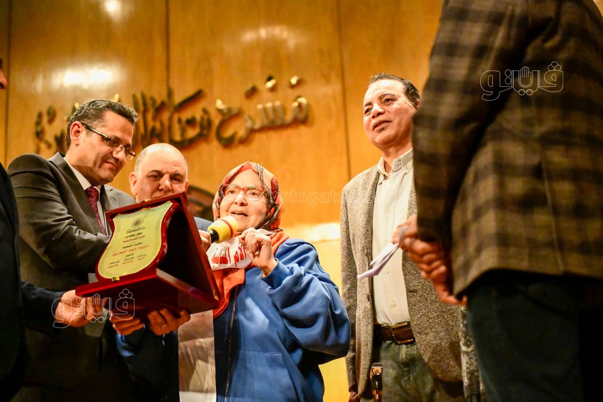  حفل لجنة المرأة بالنقابة لتكريم الصحفيات الأمهات المثالية (15)