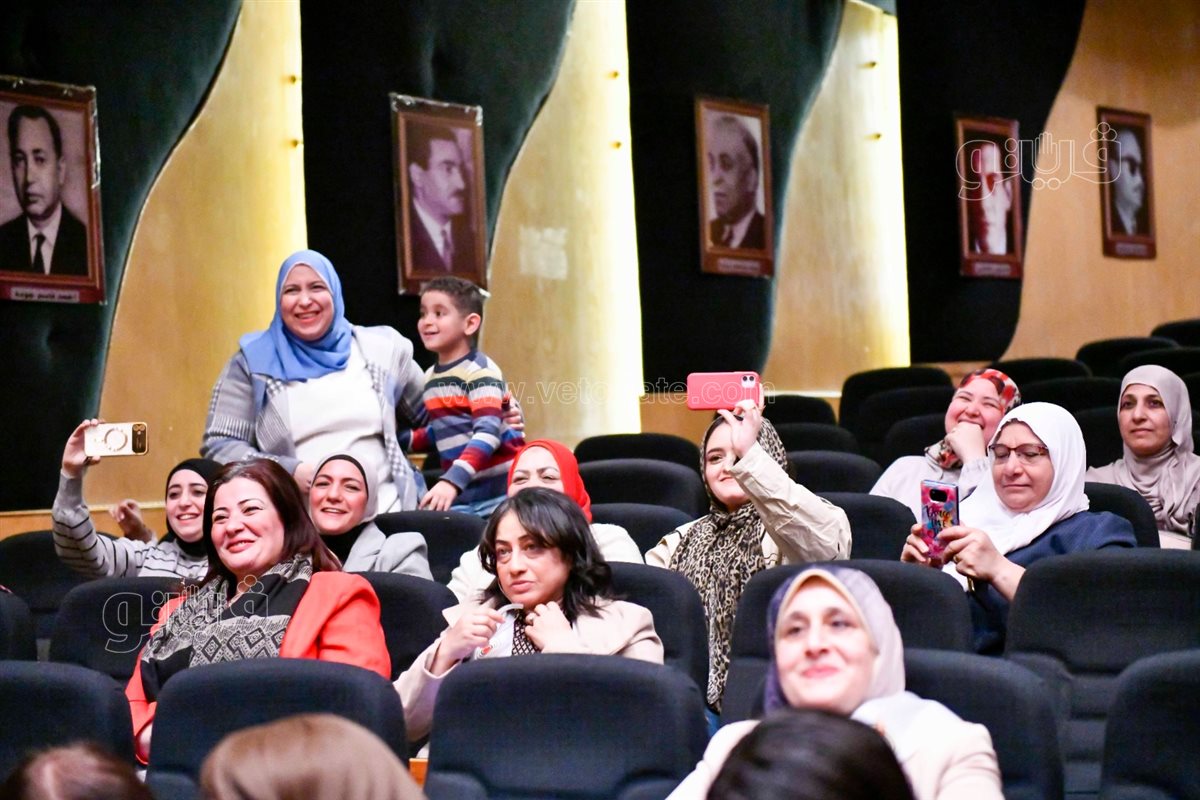  حفل لجنة المرأة بالنقابة لتكريم الصحفيات الأمهات المثالية (31)